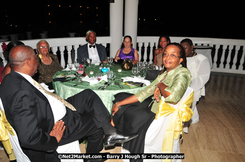 Bird of Paradise Awards & Gala @ Grand Palladium Resort & Spa [Fiesta] - Guest Honouree The Most Honourable P.J. Patterson ON, PC, QC - Hanover Jamaica Travel Guide - Lucea Jamaica Travel Guide is an Internet Travel - Tourism Resource Guide to the Parish of Hanover and Lucea area of Jamaica - http://www.hanoverjamaicatravelguide.com - http://.www.luceajamaicatravelguide.com