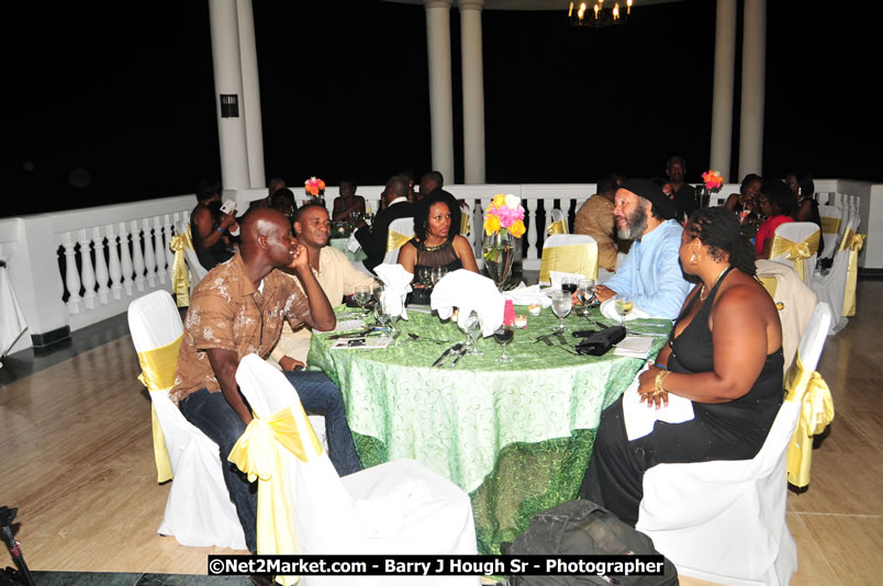 Bird of Paradise Awards & Gala @ Grand Palladium Resort & Spa [Fiesta] - Guest Honouree The Most Honourable P.J. Patterson ON, PC, QC - Hanover Jamaica Travel Guide - Lucea Jamaica Travel Guide is an Internet Travel - Tourism Resource Guide to the Parish of Hanover and Lucea area of Jamaica - http://www.hanoverjamaicatravelguide.com - http://.www.luceajamaicatravelguide.com