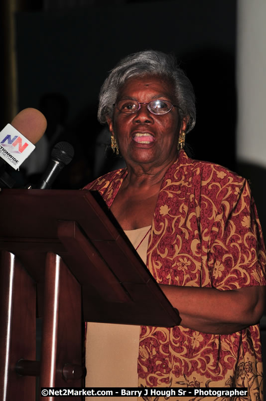 Bird of Paradise Awards & Gala @ Grand Palladium Resort & Spa [Fiesta] - Guest Honouree The Most Honourable P.J. Patterson ON, PC, QC - Hanover Jamaica Travel Guide - Lucea Jamaica Travel Guide is an Internet Travel - Tourism Resource Guide to the Parish of Hanover and Lucea area of Jamaica - http://www.hanoverjamaicatravelguide.com - http://.www.luceajamaicatravelguide.com