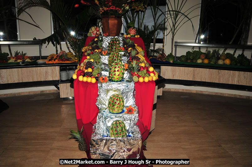 Bird of Paradise Awards & Gala @ Grand Palladium Resort & Spa [Fiesta] - Guest Honouree The Most Honourable P.J. Patterson ON, PC, QC - Hanover Jamaica Travel Guide - Lucea Jamaica Travel Guide is an Internet Travel - Tourism Resource Guide to the Parish of Hanover and Lucea area of Jamaica - http://www.hanoverjamaicatravelguide.com - http://.www.luceajamaicatravelguide.com