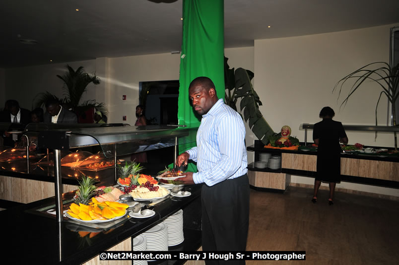 Bird of Paradise Awards & Gala @ Grand Palladium Resort & Spa [Fiesta] - Guest Honouree The Most Honourable P.J. Patterson ON, PC, QC - Hanover Jamaica Travel Guide - Lucea Jamaica Travel Guide is an Internet Travel - Tourism Resource Guide to the Parish of Hanover and Lucea area of Jamaica - http://www.hanoverjamaicatravelguide.com - http://.www.luceajamaicatravelguide.com