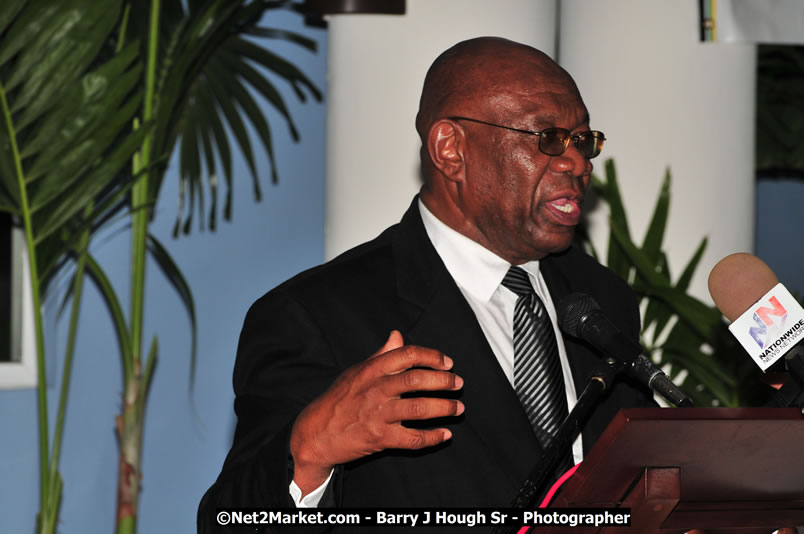 Bird of Paradise Awards & Gala @ Grand Palladium Resort & Spa [Fiesta] - Guest Honouree The Most Honourable P.J. Patterson ON, PC, QC - Hanover Jamaica Travel Guide - Lucea Jamaica Travel Guide is an Internet Travel - Tourism Resource Guide to the Parish of Hanover and Lucea area of Jamaica - http://www.hanoverjamaicatravelguide.com - http://.www.luceajamaicatravelguide.com