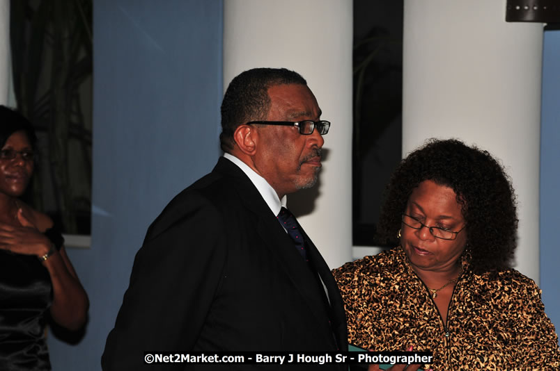 Bird of Paradise Awards & Gala @ Grand Palladium Resort & Spa [Fiesta] - Guest Honouree The Most Honourable P.J. Patterson ON, PC, QC - Hanover Jamaica Travel Guide - Lucea Jamaica Travel Guide is an Internet Travel - Tourism Resource Guide to the Parish of Hanover and Lucea area of Jamaica - http://www.hanoverjamaicatravelguide.com - http://.www.luceajamaicatravelguide.com