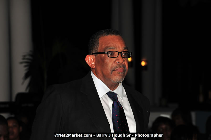 Bird of Paradise Awards & Gala @ Grand Palladium Resort & Spa [Fiesta] - Guest Honouree The Most Honourable P.J. Patterson ON, PC, QC - Hanover Jamaica Travel Guide - Lucea Jamaica Travel Guide is an Internet Travel - Tourism Resource Guide to the Parish of Hanover and Lucea area of Jamaica - http://www.hanoverjamaicatravelguide.com - http://.www.luceajamaicatravelguide.com