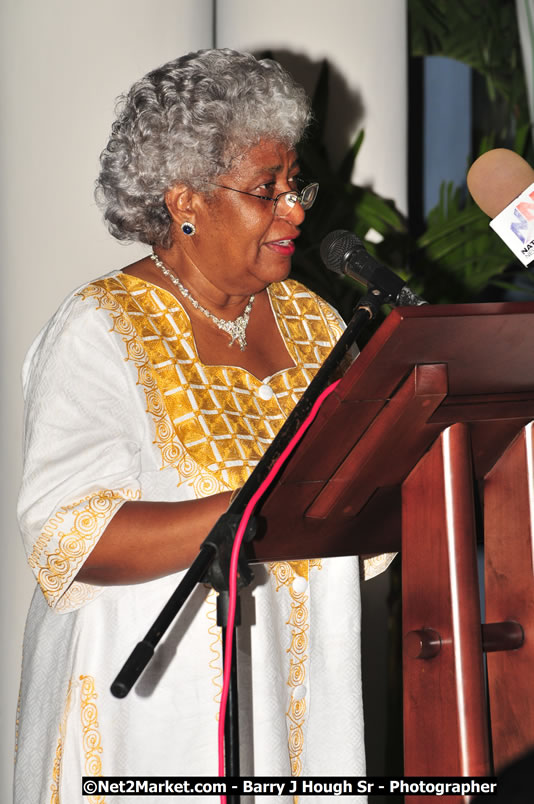 Bird of Paradise Awards & Gala @ Grand Palladium Resort & Spa [Fiesta] - Guest Honouree The Most Honourable P.J. Patterson ON, PC, QC - Hanover Jamaica Travel Guide - Lucea Jamaica Travel Guide is an Internet Travel - Tourism Resource Guide to the Parish of Hanover and Lucea area of Jamaica - http://www.hanoverjamaicatravelguide.com - http://.www.luceajamaicatravelguide.com