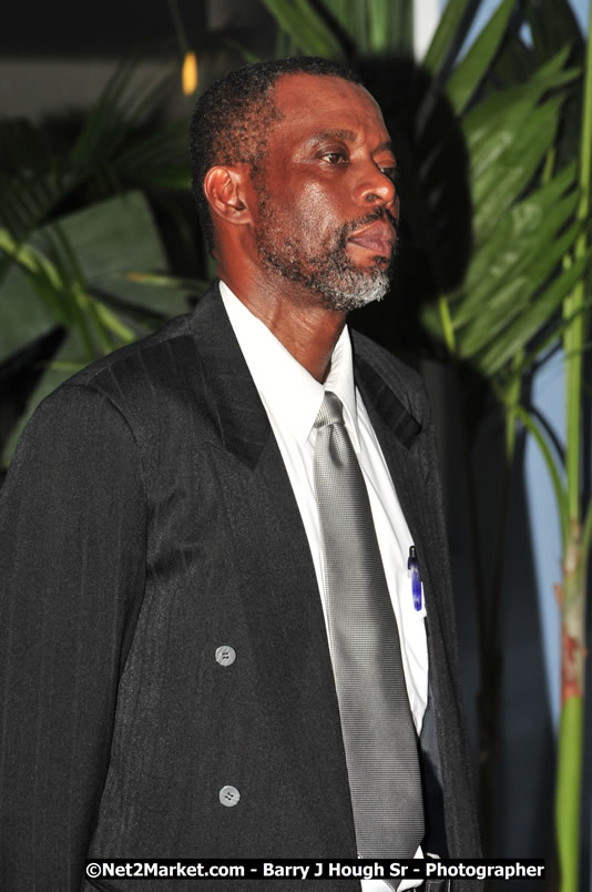 Bird of Paradise Awards & Gala @ Grand Palladium Resort & Spa [Fiesta] - Guest Honouree The Most Honourable P.J. Patterson ON, PC, QC - Hanover Jamaica Travel Guide - Lucea Jamaica Travel Guide is an Internet Travel - Tourism Resource Guide to the Parish of Hanover and Lucea area of Jamaica - http://www.hanoverjamaicatravelguide.com - http://.www.luceajamaicatravelguide.com