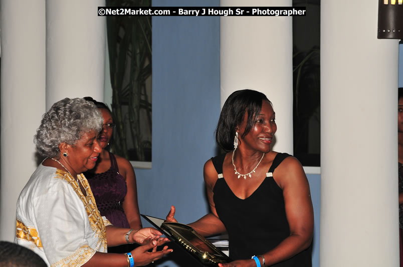 Bird of Paradise Awards & Gala @ Grand Palladium Resort & Spa [Fiesta] - Guest Honouree The Most Honourable P.J. Patterson ON, PC, QC - Hanover Jamaica Travel Guide - Lucea Jamaica Travel Guide is an Internet Travel - Tourism Resource Guide to the Parish of Hanover and Lucea area of Jamaica - http://www.hanoverjamaicatravelguide.com - http://.www.luceajamaicatravelguide.com