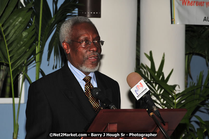 Bird of Paradise Awards & Gala @ Grand Palladium Resort & Spa [Fiesta] - Guest Honouree The Most Honourable P.J. Patterson ON, PC, QC - Hanover Jamaica Travel Guide - Lucea Jamaica Travel Guide is an Internet Travel - Tourism Resource Guide to the Parish of Hanover and Lucea area of Jamaica - http://www.hanoverjamaicatravelguide.com - http://.www.luceajamaicatravelguide.com