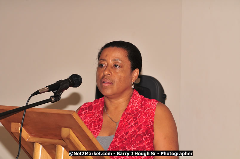Investments & Business Forum 2008 & Expo - Brand Hanover - Featured Speaker: Mrs. Diana McIntyre-Pike, Country-Style Tourism Network - Hanover Jamaica Travel Guide - Lucea Jamaica Travel Guide is an Internet Travel - Tourism Resource Guide to the Parish of Hanover and Lucea area of Jamaica - http://www.hanoverjamaicatravelguide.com - http://.www.luceajamaicatravelguide.com