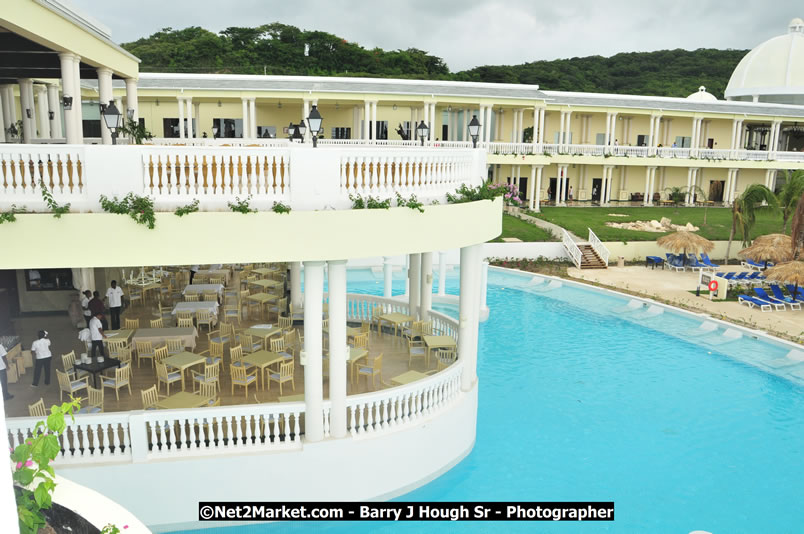 Grand Palladium Resort & Spa [Fiesta] - Hanover, Jamaica - Host of the Hanover Homecoming Foundation Celebration - Hanover Jamaica Travel Guide - Lucea Jamaica Travel Guide is an Internet Travel - Tourism Resource Guide to the Parish of Hanover and Lucea area of Jamaica - http://www.hanoverjamaicatravelguide.com - http://.www.luceajamaicatravelguide.com