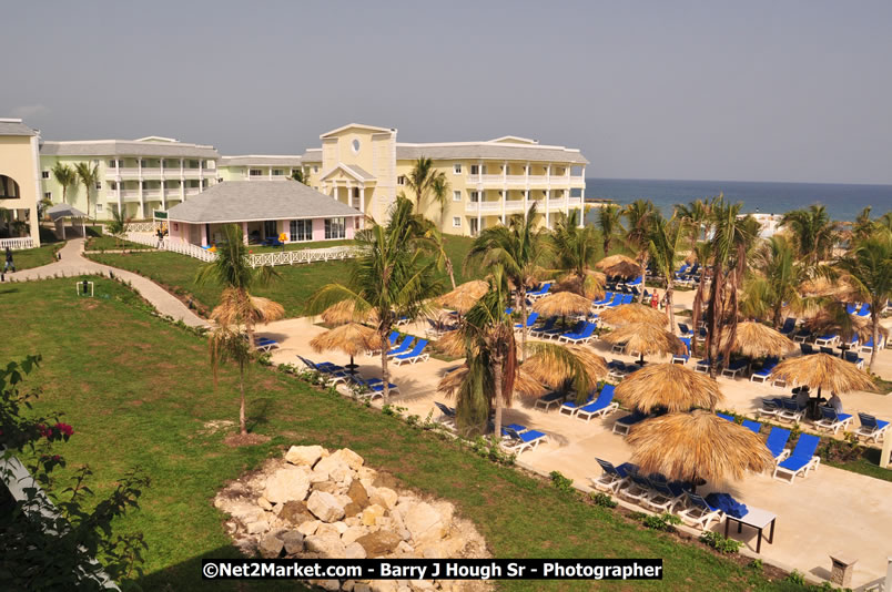 Grand Palladium Resort & Spa [Fiesta] - Hanover, Jamaica - Host of the Hanover Homecoming Foundation Celebration - Hanover Jamaica Travel Guide - Lucea Jamaica Travel Guide is an Internet Travel - Tourism Resource Guide to the Parish of Hanover and Lucea area of Jamaica - http://www.hanoverjamaicatravelguide.com - http://.www.luceajamaicatravelguide.com