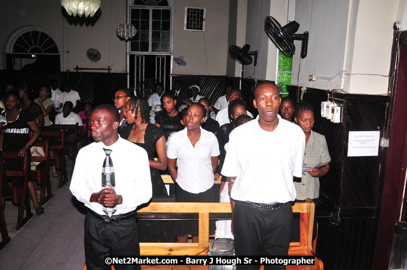 Praise Evening of Excellence Concert Lucea United Church - Hanover Jamaica Travel Guide - Lucea Jamaica Travel Guide is an Internet Travel - Tourism Resource Guide to the Parish of Hanover and Lucea area of Jamaica - http://www.hanoverjamaicatravelguide.com - http://.www.luceajamaicatravelguide.com