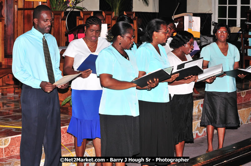 Praise Evening of Excellence Concert Lucea United Church - Hanover Jamaica Travel Guide - Lucea Jamaica Travel Guide is an Internet Travel - Tourism Resource Guide to the Parish of Hanover and Lucea area of Jamaica - http://www.hanoverjamaicatravelguide.com - http://.www.luceajamaicatravelguide.com