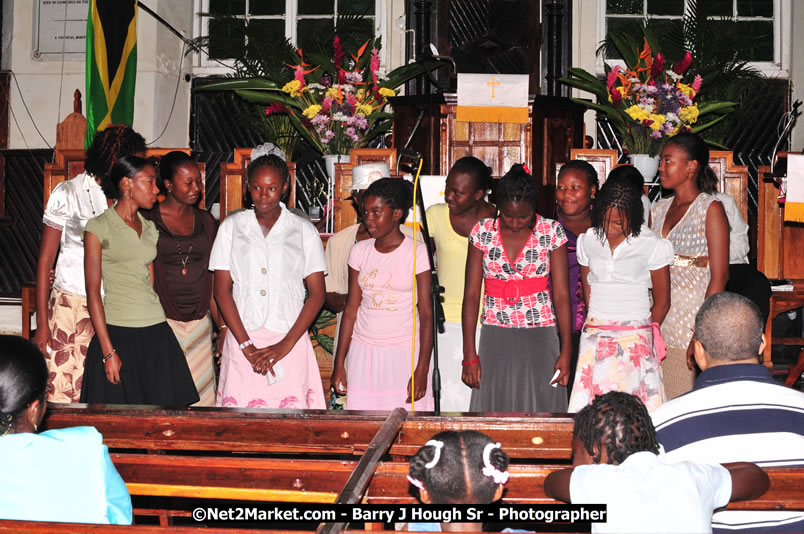 Praise Evening of Excellence Concert Lucea United Church - Hanover Jamaica Travel Guide - Lucea Jamaica Travel Guide is an Internet Travel - Tourism Resource Guide to the Parish of Hanover and Lucea area of Jamaica - http://www.hanoverjamaicatravelguide.com - http://.www.luceajamaicatravelguide.com