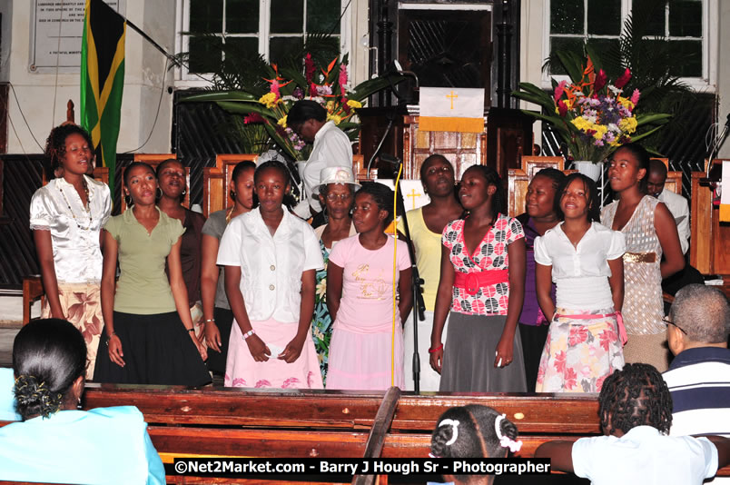 Praise Evening of Excellence Concert Lucea United Church - Hanover Jamaica Travel Guide - Lucea Jamaica Travel Guide is an Internet Travel - Tourism Resource Guide to the Parish of Hanover and Lucea area of Jamaica - http://www.hanoverjamaicatravelguide.com - http://.www.luceajamaicatravelguide.com