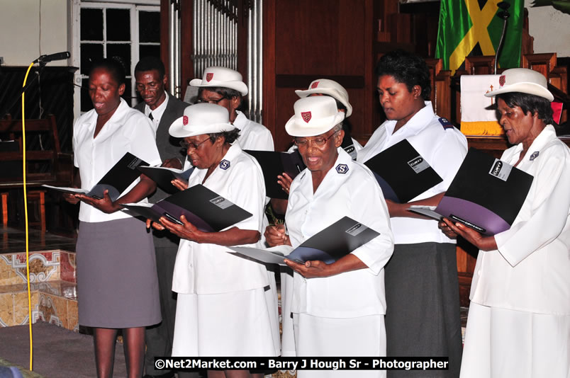 Praise Evening of Excellence Concert Lucea United Church - Hanover Jamaica Travel Guide - Lucea Jamaica Travel Guide is an Internet Travel - Tourism Resource Guide to the Parish of Hanover and Lucea area of Jamaica - http://www.hanoverjamaicatravelguide.com - http://.www.luceajamaicatravelguide.com