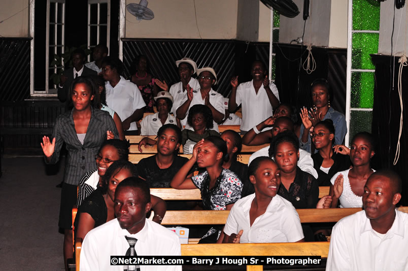 Praise Evening of Excellence Concert Lucea United Church - Hanover Jamaica Travel Guide - Lucea Jamaica Travel Guide is an Internet Travel - Tourism Resource Guide to the Parish of Hanover and Lucea area of Jamaica - http://www.hanoverjamaicatravelguide.com - http://.www.luceajamaicatravelguide.com