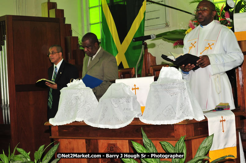 Lucea United Church - United Church in Jamaica and Cayman Islands - Worship Service & Celebration of the Sacrament of Holy Communion - Special Guests: Hanover Homecoming Foundation & His Excellency The Most Honourable Professor Sir Kenneth Hall Governor General of Jamaica - Hanover Jamaica Travel Guide - Lucea Jamaica Travel Guide is an Internet Travel - Tourism Resource Guide to the Parish of Hanover and Lucea area of Jamaica - http://www.hanoverjamaicatravelguide.com - http://.www.luceajamaicatravelguide.com