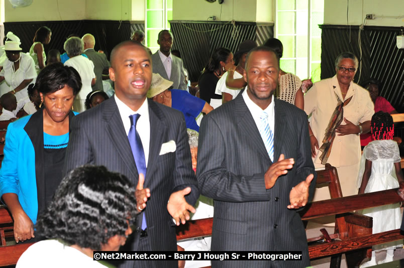 Lucea United Church - United Church in Jamaica and Cayman Islands - Worship Service & Celebration of the Sacrament of Holy Communion - Special Guests: Hanover Homecoming Foundation & His Excellency The Most Honourable Professor Sir Kenneth Hall Governor General of Jamaica - Hanover Jamaica Travel Guide - Lucea Jamaica Travel Guide is an Internet Travel - Tourism Resource Guide to the Parish of Hanover and Lucea area of Jamaica - http://www.hanoverjamaicatravelguide.com - http://.www.luceajamaicatravelguide.com