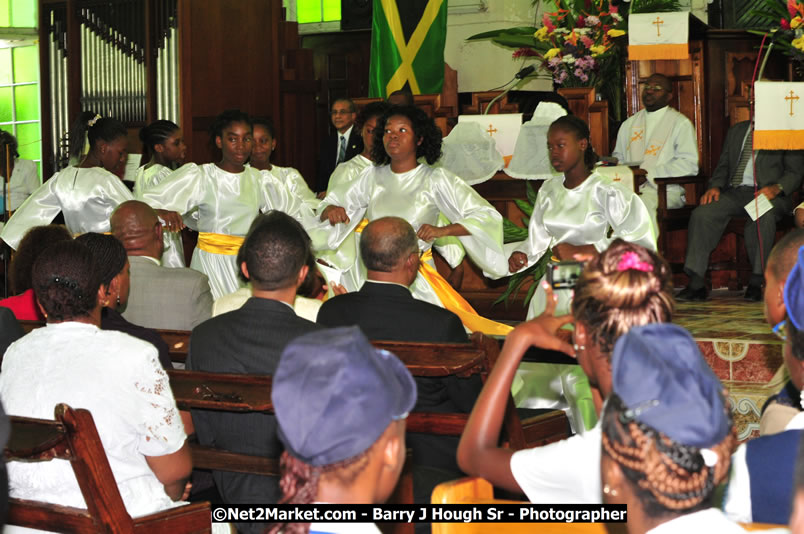 Lucea United Church - United Church in Jamaica and Cayman Islands - Worship Service & Celebration of the Sacrament of Holy Communion - Special Guests: Hanover Homecoming Foundation & His Excellency The Most Honourable Professor Sir Kenneth Hall Governor General of Jamaica - Hanover Jamaica Travel Guide - Lucea Jamaica Travel Guide is an Internet Travel - Tourism Resource Guide to the Parish of Hanover and Lucea area of Jamaica - http://www.hanoverjamaicatravelguide.com - http://.www.luceajamaicatravelguide.com