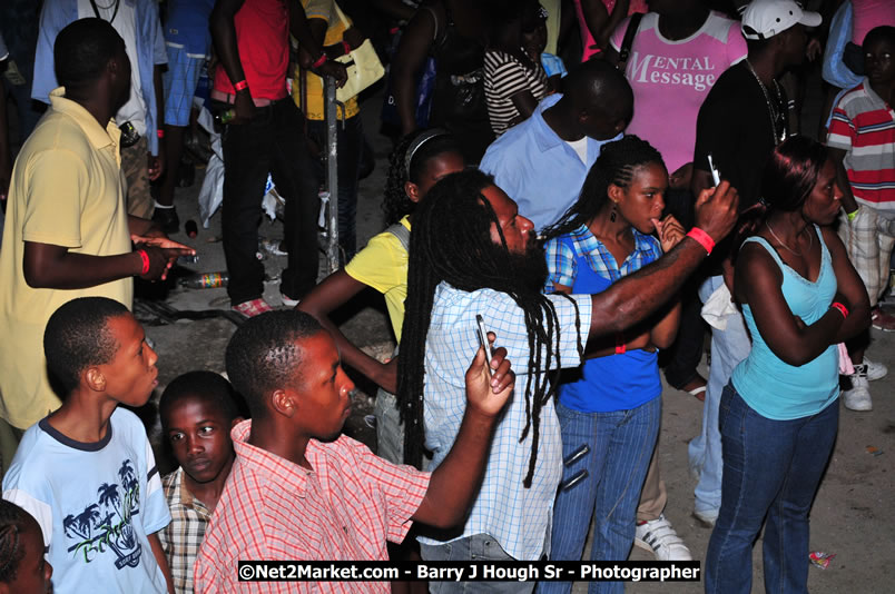 Lucea Cross the Harbour @ Lucea Car Park...! All Day Event - Cross the Harbour Swim, Boat Rides, and Entertainment for the Family, Concert Featuring: Bushman, George Nooks. Little Hero, Bushi One String, Dog Rice and many Local Artists - Friday, August 1, 2008 - Lucea, Hanover, Jamaica W.I. - Hanover Jamaica Travel Guide - Lucea Jamaica Travel Guide is an Internet Travel - Tourism Resource Guide to the Parish of Hanover and Lucea area of Jamaica - http://www.hanoverjamaicatravelguide.com - http://.www.luceajamaicatravelguide.com