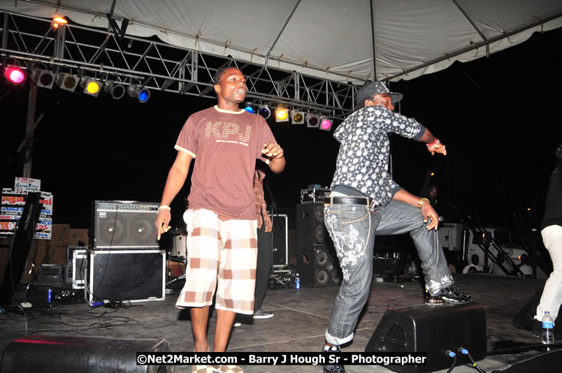 Lucea Cross the Harbour @ Lucea Car Park...! All Day Event - Cross the Harbour Swim, Boat Rides, and Entertainment for the Family, Concert Featuring: Bushman, George Nooks. Little Hero, Bushi One String, Dog Rice and many Local Artists - Friday, August 1, 2008 - Lucea, Hanover, Jamaica W.I. - Hanover Jamaica Travel Guide - Lucea Jamaica Travel Guide is an Internet Travel - Tourism Resource Guide to the Parish of Hanover and Lucea area of Jamaica - http://www.hanoverjamaicatravelguide.com - http://.www.luceajamaicatravelguide.com