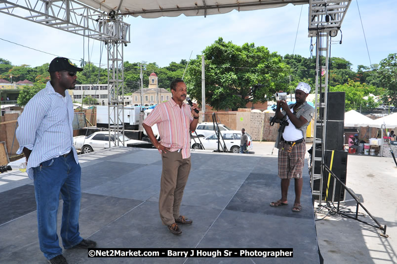 Lucea Cross the Harbour @ Lucea Car Park...! All Day Event - Cross the Harbour Swim, Boat Rides, and Entertainment for the Family, Concert Featuring: Bushman, George Nooks. Little Hero, Bushi One String, Dog Rice and many Local Artists - Friday, August 1, 2008 - Lucea, Hanover, Jamaica W.I. - Hanover Jamaica Travel Guide - Lucea Jamaica Travel Guide is an Internet Travel - Tourism Resource Guide to the Parish of Hanover and Lucea area of Jamaica