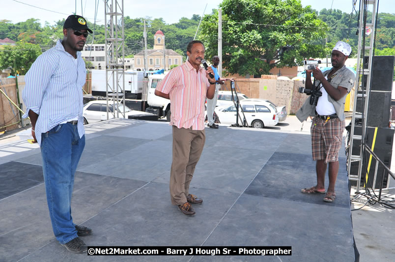 Lucea Cross the Harbour @ Lucea Car Park...! All Day Event - Cross the Harbour Swim, Boat Rides, and Entertainment for the Family, Concert Featuring: Bushman, George Nooks. Little Hero, Bushi One String, Dog Rice and many Local Artists - Friday, August 1, 2008 - Lucea, Hanover, Jamaica W.I. - Hanover Jamaica Travel Guide - Lucea Jamaica Travel Guide is an Internet Travel - Tourism Resource Guide to the Parish of Hanover and Lucea area of Jamaica