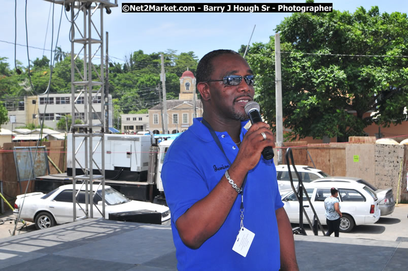 Lucea Cross the Harbour @ Lucea Car Park...! All Day Event - Cross the Harbour Swim, Boat Rides, and Entertainment for the Family, Concert Featuring: Bushman, George Nooks. Little Hero, Bushi One String, Dog Rice and many Local Artists - Friday, August 1, 2008 - Lucea, Hanover, Jamaica W.I. - Hanover Jamaica Travel Guide - Lucea Jamaica Travel Guide is an Internet Travel - Tourism Resource Guide to the Parish of Hanover and Lucea area of Jamaica