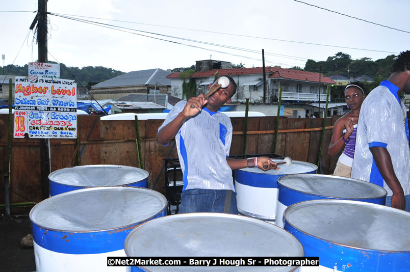 Lucea Cross the Harbour @ Lucea Car Park...! All Day Event - Cross the Harbour Swim, Boat Rides, and Entertainment for the Family, Concert Featuring: Bushman, George Nooks. Little Hero, Bushi One String, Dog Rice and many Local Artists - Friday, August 1, 2008 - Lucea, Hanover, Jamaica W.I. - Hanover Jamaica Travel Guide - Lucea Jamaica Travel Guide is an Internet Travel - Tourism Resource Guide to the Parish of Hanover and Lucea area of Jamaica