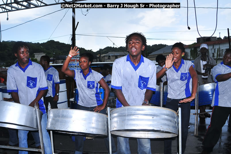 Lucea Cross the Harbour @ Lucea Car Park...! All Day Event - Cross the Harbour Swim, Boat Rides, and Entertainment for the Family, Concert Featuring: Bushman, George Nooks. Little Hero, Bushi One String, Dog Rice and many Local Artists - Friday, August 1, 2008 - Lucea, Hanover, Jamaica W.I. - Hanover Jamaica Travel Guide - Lucea Jamaica Travel Guide is an Internet Travel - Tourism Resource Guide to the Parish of Hanover and Lucea area of Jamaica