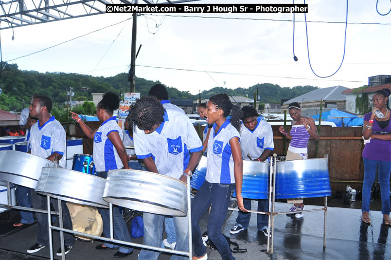 Lucea Cross the Harbour @ Lucea Car Park...! All Day Event - Cross the Harbour Swim, Boat Rides, and Entertainment for the Family, Concert Featuring: Bushman, George Nooks. Little Hero, Bushi One String, Dog Rice and many Local Artists - Friday, August 1, 2008 - Lucea, Hanover, Jamaica W.I. - Hanover Jamaica Travel Guide - Lucea Jamaica Travel Guide is an Internet Travel - Tourism Resource Guide to the Parish of Hanover and Lucea area of Jamaica