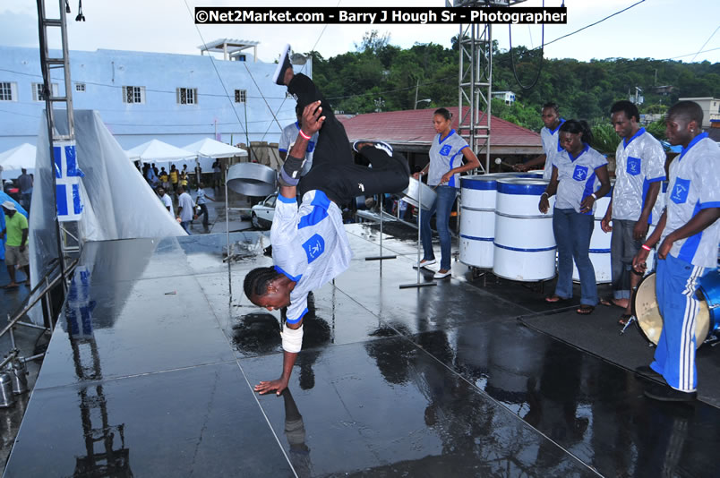 Lucea Cross the Harbour @ Lucea Car Park...! All Day Event - Cross the Harbour Swim, Boat Rides, and Entertainment for the Family, Concert Featuring: Bushman, George Nooks. Little Hero, Bushi One String, Dog Rice and many Local Artists - Friday, August 1, 2008 - Lucea, Hanover, Jamaica W.I. - Hanover Jamaica Travel Guide - Lucea Jamaica Travel Guide is an Internet Travel - Tourism Resource Guide to the Parish of Hanover and Lucea area of Jamaica