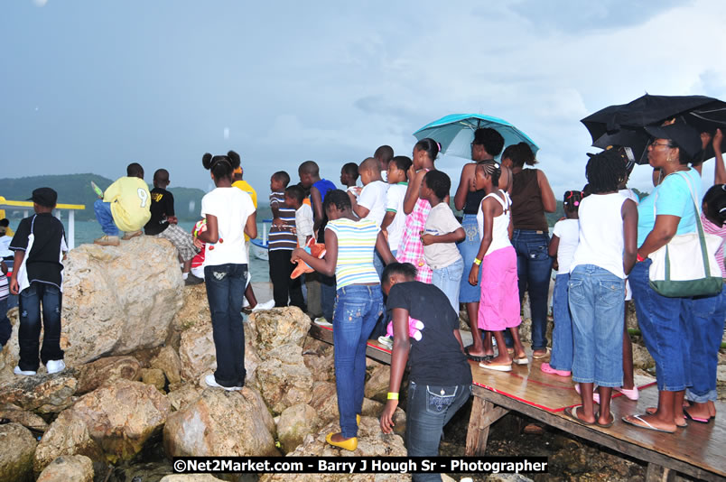 Lucea Cross the Harbour @ Lucea Car Park...! All Day Event - Cross the Harbour Swim, Boat Rides, and Entertainment for the Family, Concert Featuring: Bushman, George Nooks. Little Hero, Bushi One String, Dog Rice and many Local Artists - Friday, August 1, 2008 - Lucea, Hanover, Jamaica W.I. - Hanover Jamaica Travel Guide - Lucea Jamaica Travel Guide is an Internet Travel - Tourism Resource Guide to the Parish of Hanover and Lucea area of Jamaica