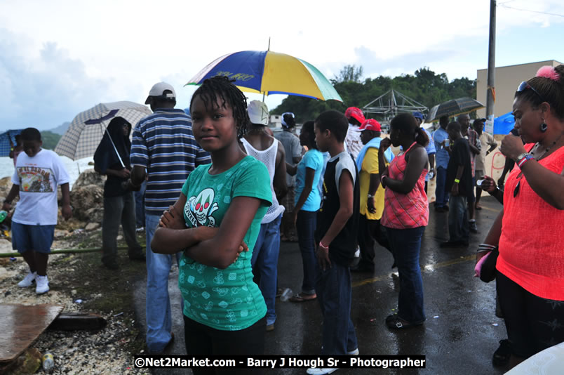 Lucea Cross the Harbour @ Lucea Car Park...! All Day Event - Cross the Harbour Swim, Boat Rides, and Entertainment for the Family, Concert Featuring: Bushman, George Nooks. Little Hero, Bushi One String, Dog Rice and many Local Artists - Friday, August 1, 2008 - Lucea, Hanover, Jamaica W.I. - Hanover Jamaica Travel Guide - Lucea Jamaica Travel Guide is an Internet Travel - Tourism Resource Guide to the Parish of Hanover and Lucea area of Jamaica