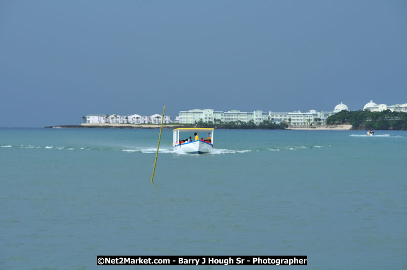 Lucea Cross the Harbour @ Lucea Car Park...! All Day Event - Cross the Harbour Swim, Boat Rides, and Entertainment for the Family, Concert Featuring: Bushman, George Nooks. Little Hero, Bushi One String, Dog Rice and many Local Artists - Friday, August 1, 2008 - Lucea, Hanover, Jamaica W.I. - Hanover Jamaica Travel Guide - Lucea Jamaica Travel Guide is an Internet Travel - Tourism Resource Guide to the Parish of Hanover and Lucea area of Jamaica