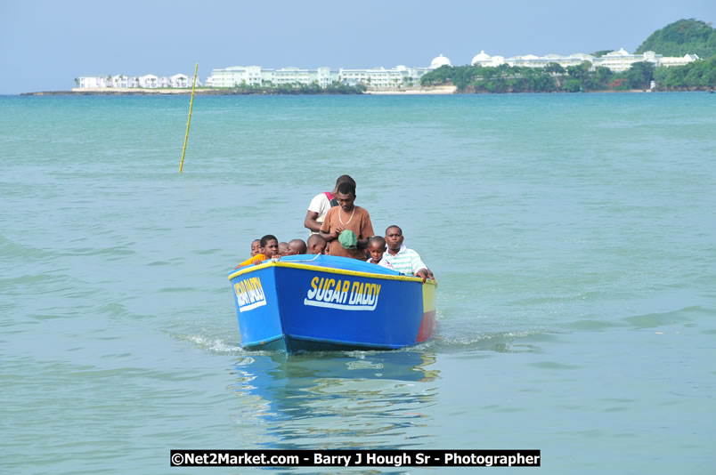 Lucea Cross the Harbour @ Lucea Car Park...! All Day Event - Cross the Harbour Swim, Boat Rides, and Entertainment for the Family, Concert Featuring: Bushman, George Nooks. Little Hero, Bushi One String, Dog Rice and many Local Artists - Friday, August 1, 2008 - Lucea, Hanover, Jamaica W.I. - Hanover Jamaica Travel Guide - Lucea Jamaica Travel Guide is an Internet Travel - Tourism Resource Guide to the Parish of Hanover and Lucea area of Jamaica