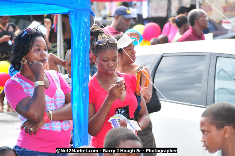 Lucea Cross the Harbour @ Lucea Car Park...! All Day Event - Cross the Harbour Swim, Boat Rides, and Entertainment for the Family, Concert Featuring: Bushman, George Nooks. Little Hero, Bushi One String, Dog Rice and many Local Artists - Friday, August 1, 2008 - Lucea, Hanover, Jamaica W.I. - Hanover Jamaica Travel Guide - Lucea Jamaica Travel Guide is an Internet Travel - Tourism Resource Guide to the Parish of Hanover and Lucea area of Jamaica