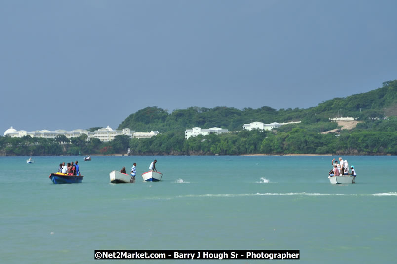 Lucea Cross the Harbour @ Lucea Car Park...! All Day Event - Cross the Harbour Swim, Boat Rides, and Entertainment for the Family, Concert Featuring: Bushman, George Nooks. Little Hero, Bushi One String, Dog Rice and many Local Artists - Friday, August 1, 2008 - Lucea, Hanover, Jamaica W.I. - Hanover Jamaica Travel Guide - Lucea Jamaica Travel Guide is an Internet Travel - Tourism Resource Guide to the Parish of Hanover and Lucea area of Jamaica