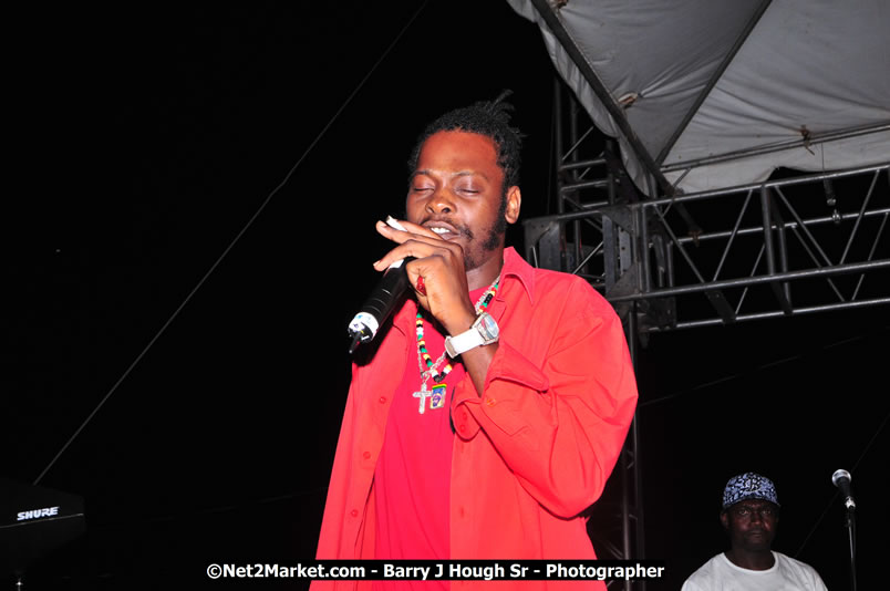 Lucea Cross the Harbour @ Lucea Car Park...! All Day Event - Cross the Harbour Swim, Boat Rides, and Entertainment for the Family, Concert Featuring: Bushman, George Nooks. Little Hero, Bushi One String, Dog Rice and many Local Artists - Friday, August 1, 2008 - Lucea, Hanover, Jamaica W.I. - Hanover Jamaica Travel Guide - Lucea Jamaica Travel Guide is an Internet Travel - Tourism Resource Guide to the Parish of Hanover and Lucea area of Jamaica - http://www.hanoverjamaicatravelguide.com - http://.www.luceajamaicatravelguide.com