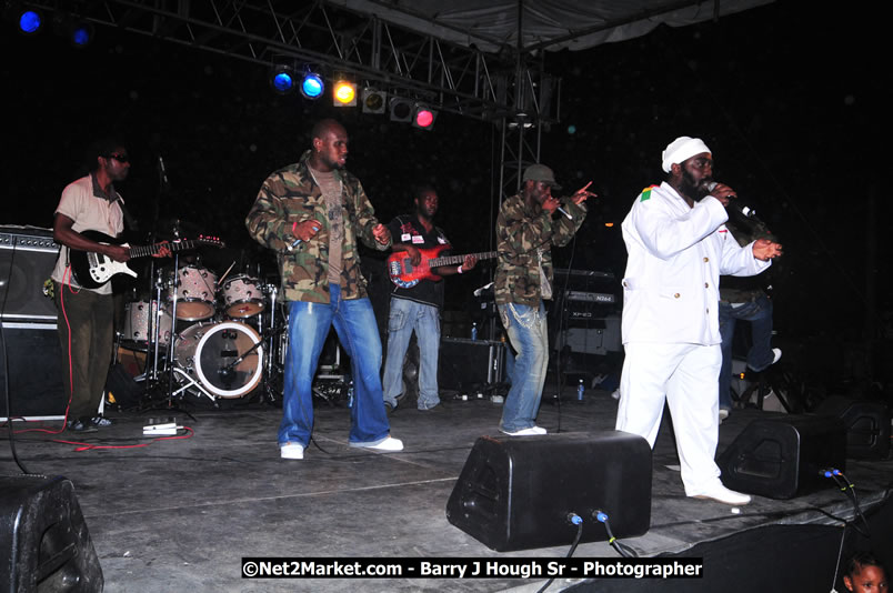 Lucea Cross the Harbour @ Lucea Car Park...! All Day Event - Cross the Harbour Swim, Boat Rides, and Entertainment for the Family, Concert Featuring: Bushman, George Nooks. Little Hero, Bushi One String, Dog Rice and many Local Artists - Friday, August 1, 2008 - Lucea, Hanover, Jamaica W.I. - Hanover Jamaica Travel Guide - Lucea Jamaica Travel Guide is an Internet Travel - Tourism Resource Guide to the Parish of Hanover and Lucea area of Jamaica - http://www.hanoverjamaicatravelguide.com - http://.www.luceajamaicatravelguide.com