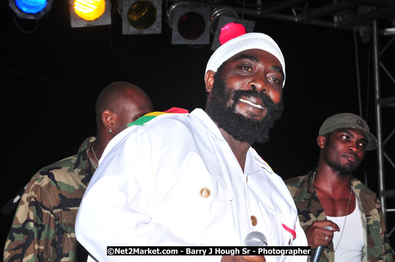 Lucea Cross the Harbour @ Lucea Car Park...! All Day Event - Cross the Harbour Swim, Boat Rides, and Entertainment for the Family, Concert Featuring: Bushman, George Nooks. Little Hero, Bushi One String, Dog Rice and many Local Artists - Friday, August 1, 2008 - Lucea, Hanover, Jamaica W.I. - Hanover Jamaica Travel Guide - Lucea Jamaica Travel Guide is an Internet Travel - Tourism Resource Guide to the Parish of Hanover and Lucea area of Jamaica - http://www.hanoverjamaicatravelguide.com - http://.www.luceajamaicatravelguide.com