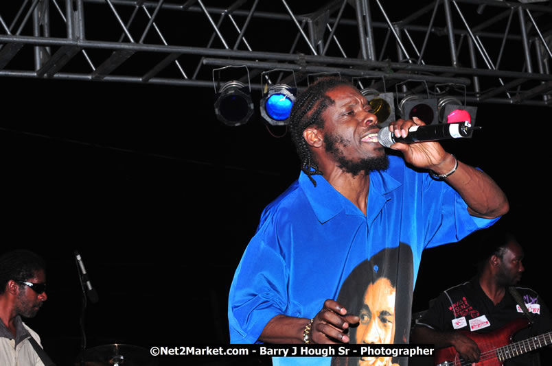 Lucea Cross the Harbour @ Lucea Car Park...! All Day Event - Cross the Harbour Swim, Boat Rides, and Entertainment for the Family, Concert Featuring: Bushman, George Nooks. Little Hero, Bushi One String, Dog Rice and many Local Artists - Friday, August 1, 2008 - Lucea, Hanover, Jamaica W.I. - Hanover Jamaica Travel Guide - Lucea Jamaica Travel Guide is an Internet Travel - Tourism Resource Guide to the Parish of Hanover and Lucea area of Jamaica - http://www.hanoverjamaicatravelguide.com - http://.www.luceajamaicatravelguide.com